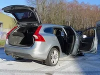 Volvo v60 d2 - afbeelding 18 van  51