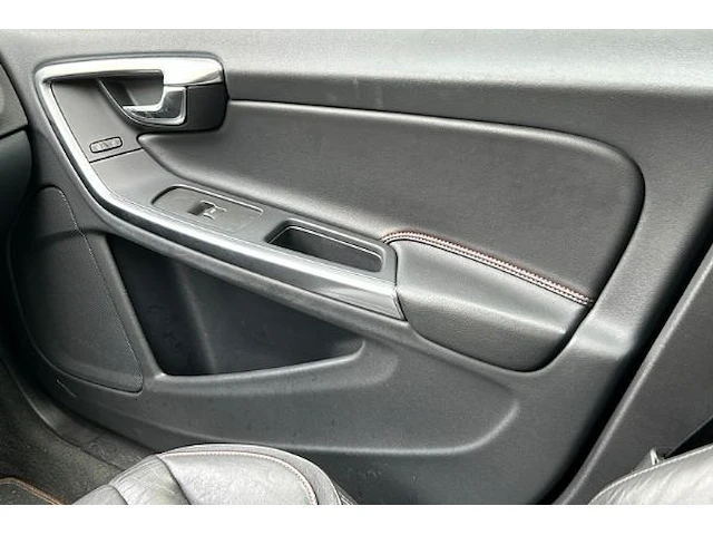 Volvo v60d3 - afbeelding 2 van  31