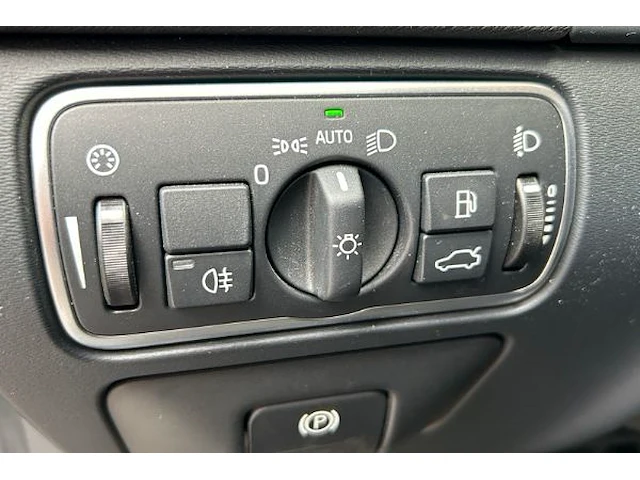 Volvo v60d3 - afbeelding 11 van  31