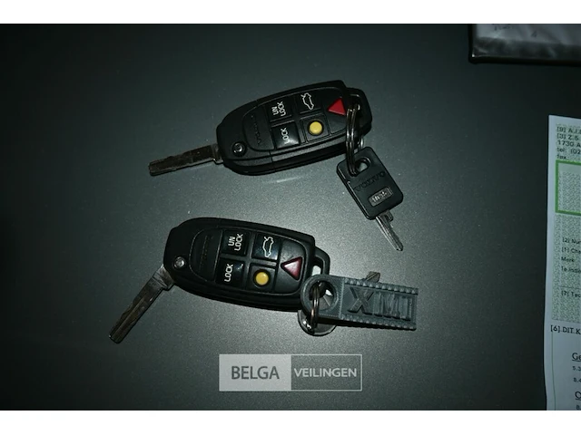 Volvo v70 stationwagen - afbeelding 14 van  21