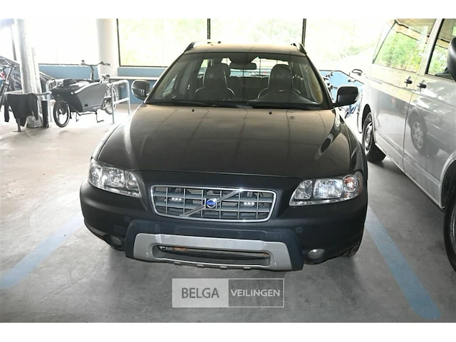 Volvo v70 stationwagen - afbeelding 2 van  21