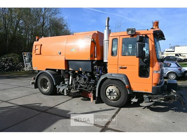 Volvo veegwagen - afbeelding 12 van  24