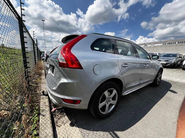 Volvo xc60 2.0 d3 r-design geartronic 163 at, 2011 - afbeelding 28 van  33