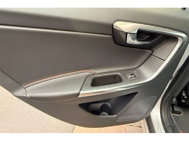 Volvo xc60 - afbeelding 4 van  24