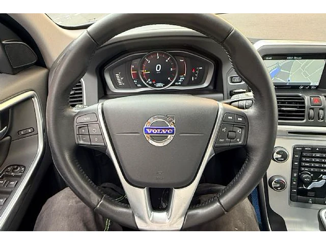 Volvo xc60 - afbeelding 13 van  24
