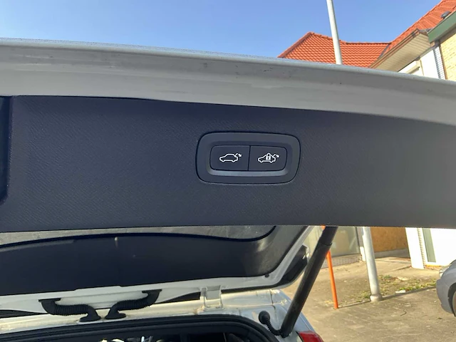 Volvo xc90 t8 - 2021 - afbeelding 9 van  28