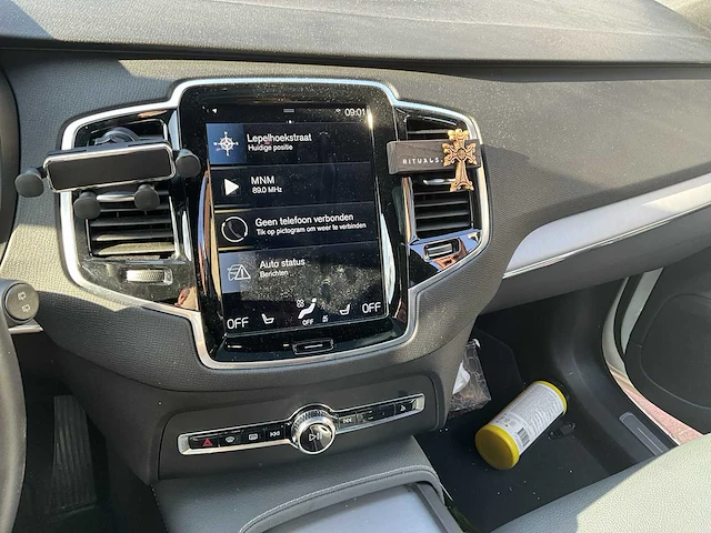 Volvo xc90 t8 - 2021 - afbeelding 15 van  28