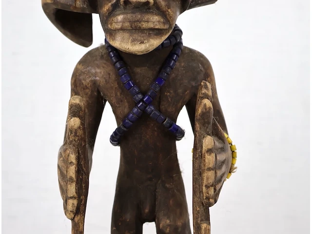 Voodoo beeld - afbeelding 3 van  9