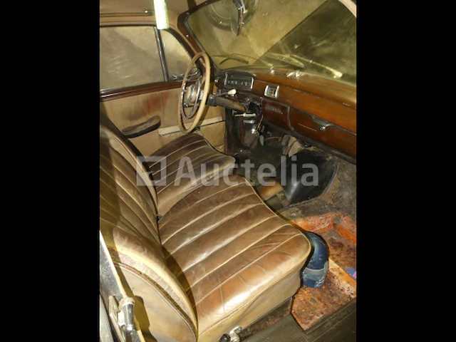 Voorouder mercedes-benz 220s poton - afbeelding 4 van  13