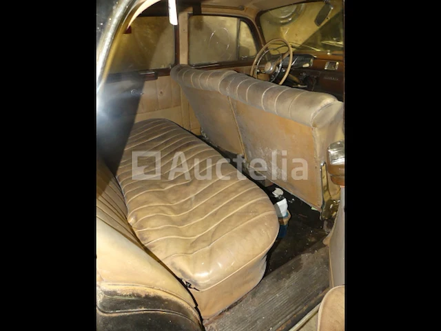 Voorouder mercedes-benz 220s poton - afbeelding 8 van  13