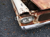 Voorouderauto om studebaker te herstellen - afbeelding 8 van  12