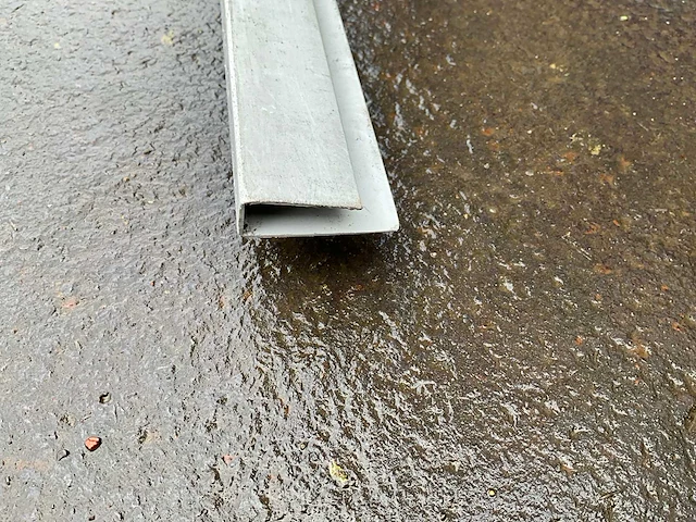 Voorraad kunststof pvc u-profielen 10/25/35/1mm 5000mm lengte ca 400stuks - afbeelding 2 van  9