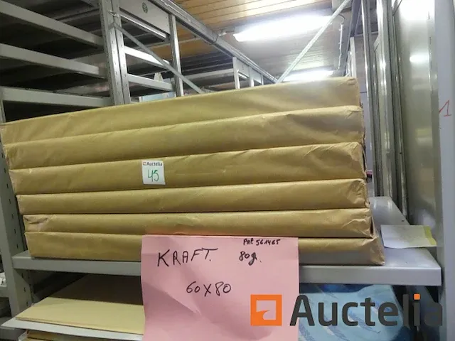 Voorraad papier karton - afbeelding 5 van  7