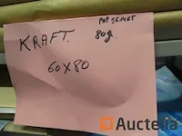 Voorraad papier karton - afbeelding 6 van  7