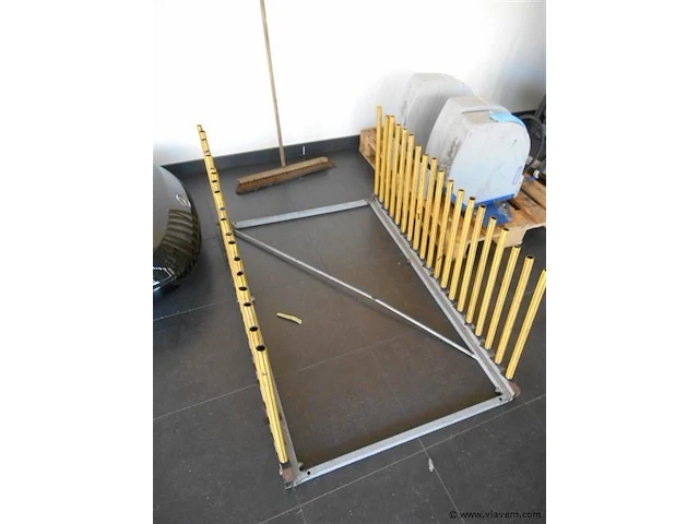 Voorruit rek 132x92 - afbeelding 1 van  1
