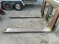 Vorkenbord heftruck - afbeelding 2 van  6
