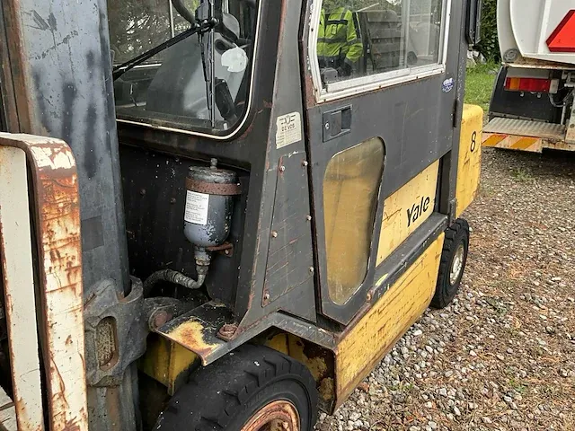 Vorkheftruck 1999 yale glp25tfv2770 - afbeelding 2 van  18