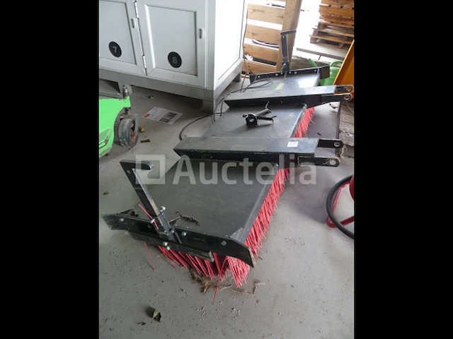 Vorkheftruck duwbezem - afbeelding 1 van  6