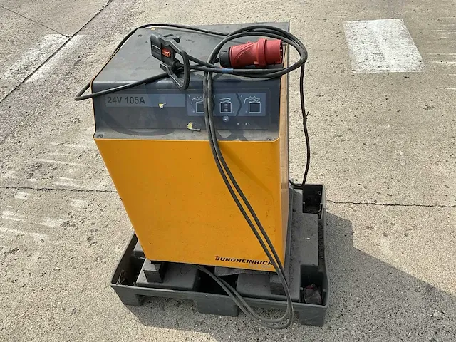 Vorkheftruck elektrisch jungheinrich efg dh15 - 2002 - afbeelding 6 van  16