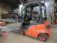 Vorkheftruck met roterende kop linde h16d - afbeelding 12 van  18