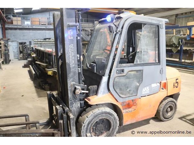 Vorkheftruck toyota u2-7fdjf35, cap 3500kg, bj 2005, serienummer 7fdjf35, uren 8378 - afbeelding 1 van  7