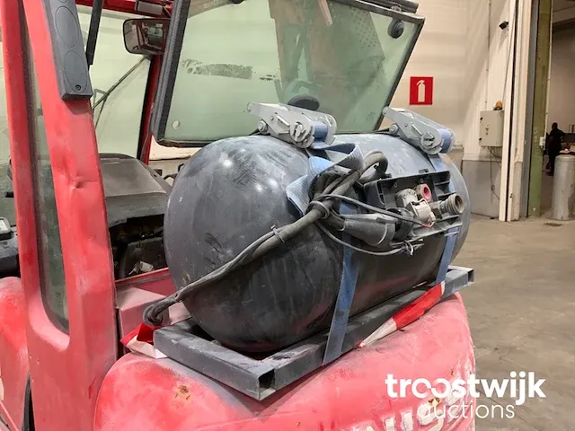 Vorkheftruck voor onderdelen - afbeelding 4 van  14