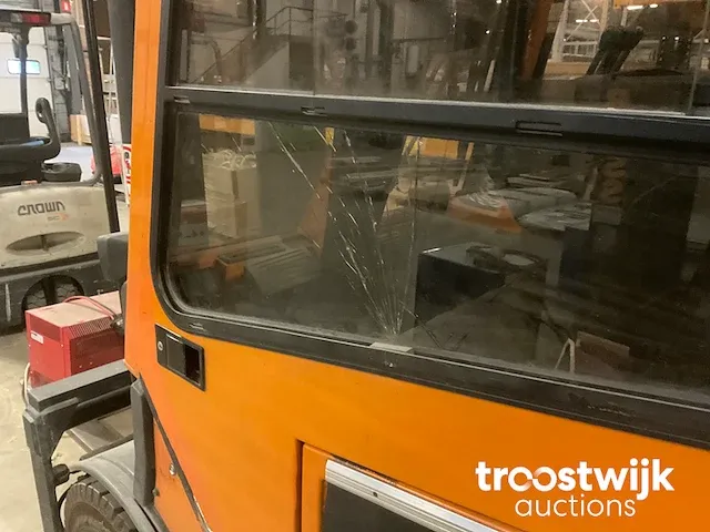 Vorkheftruck - afbeelding 5 van  9
