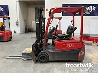 Vorkheftruck - afbeelding 9 van  11