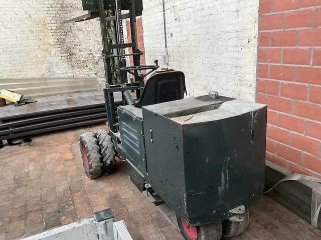 Vorkheftruck - afbeelding 9 van  14