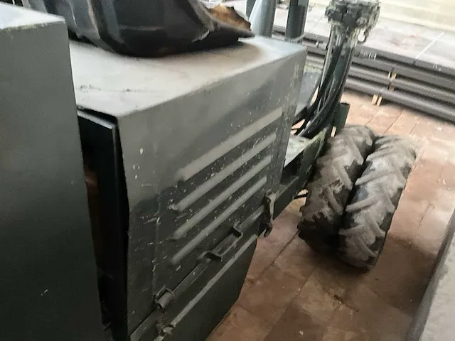 Vorkheftruck - afbeelding 13 van  14