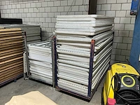 Vouwtafel pvc (84x) - afbeelding 1 van  8