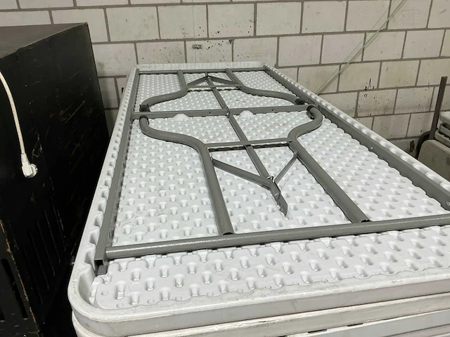 Vouwtafel pvc (84x) - afbeelding 3 van  8