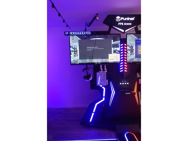 Vr installatie funinvr fps arena - afbeelding 3 van  4