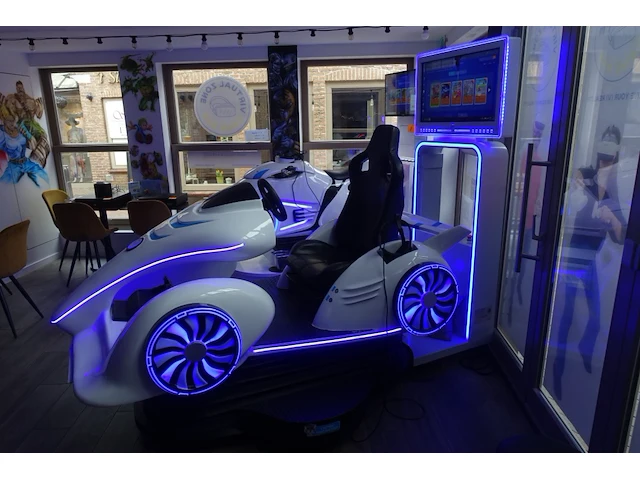 Vr installatie funinvr racing kart - afbeelding 3 van  4