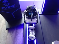 Vr installatie funinvr treadmill - afbeelding 2 van  3