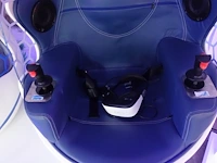 Vr installatie funinvr twin seat - afbeelding 2 van  3