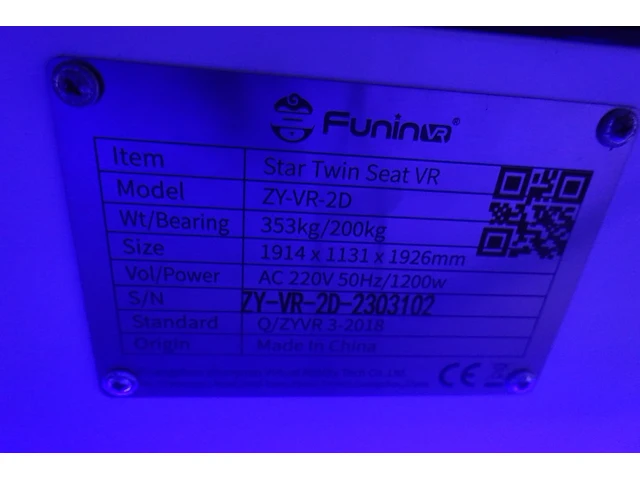 Vr installatie funinvr twin seat - afbeelding 3 van  3