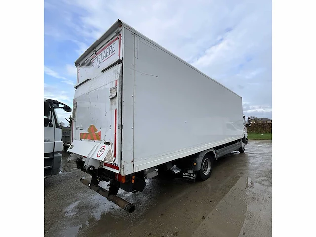 Vrachtwagen atego; 2010 - afbeelding 20 van  24