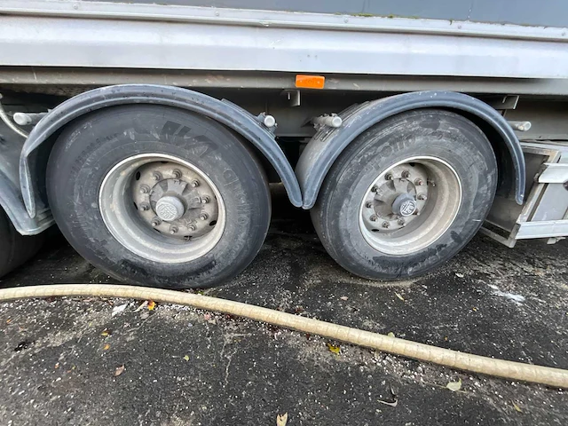 Vrachtwagen, chapewagen - afbeelding 10 van  10