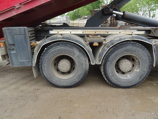Vrachtwagen daf 85cf - afbeelding 29 van  37