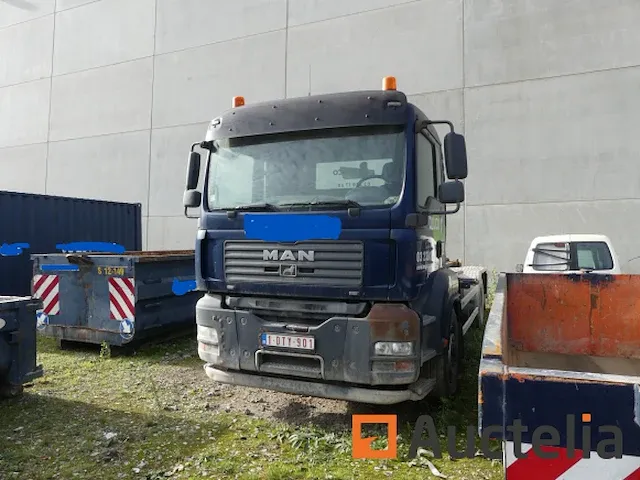 Vrachtwagen deur container man tga sh264fnlc (te herstellen) - afbeelding 1 van  28