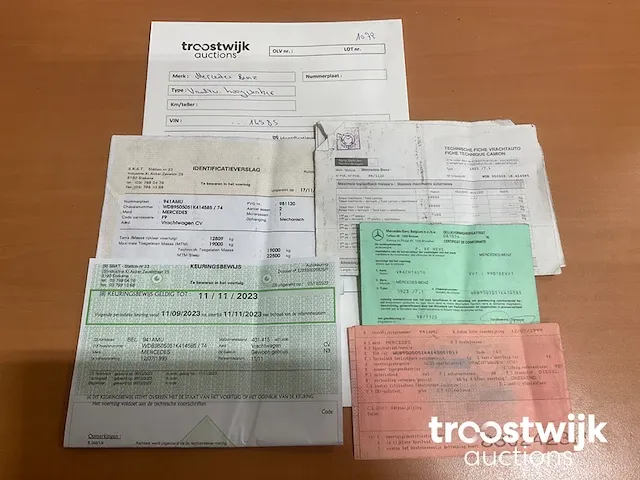 Vrachtwagen hoogwerker - afbeelding 9 van  19