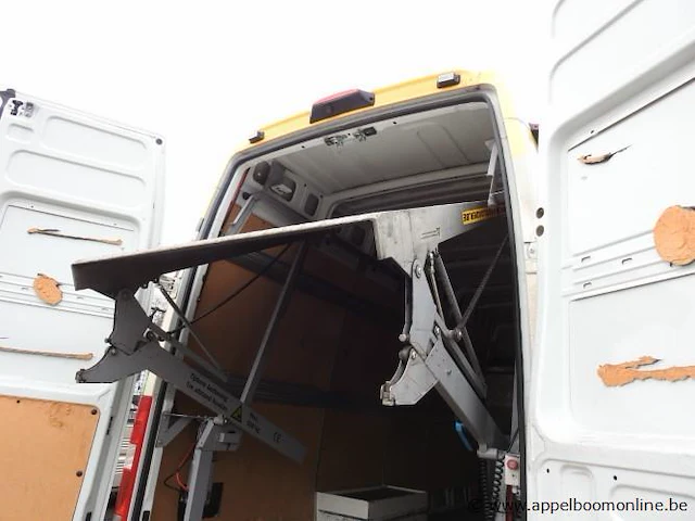 Vrachtwagen iveco daily 70c17v, diesel, 2998cm³,125kw, 1e inschr 07/5/12, zcfc70c110d471158, 63299km, co²-uitstoot ng,euro5,kentekenbewijs,gelijkvormigheidsattest, keuring tot 03/04/25, 2sleutels - afbeelding 4 van  24