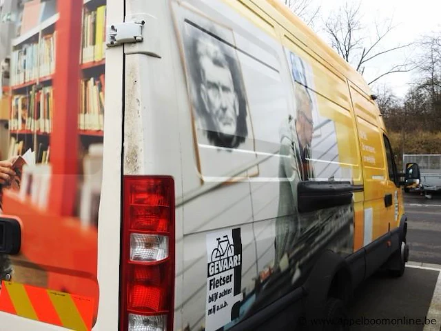 Vrachtwagen iveco daily 70c17v, diesel, 2998cm³,125kw, 1e inschr 07/5/12, zcfc70c110d471158, 63299km, co²-uitstoot ng,euro5,kentekenbewijs,gelijkvormigheidsattest, keuring tot 03/04/25, 2sleutels - afbeelding 6 van  24