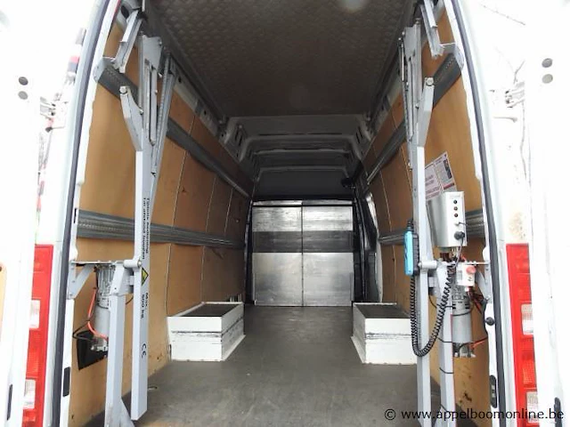 Vrachtwagen iveco daily 70c17v, diesel, 2998cm³,125kw, 1e inschr 07/5/12, zcfc70c110d471158, 63299km, co²-uitstoot ng,euro5,kentekenbewijs,gelijkvormigheidsattest, keuring tot 03/04/25, 2sleutels - afbeelding 23 van  24