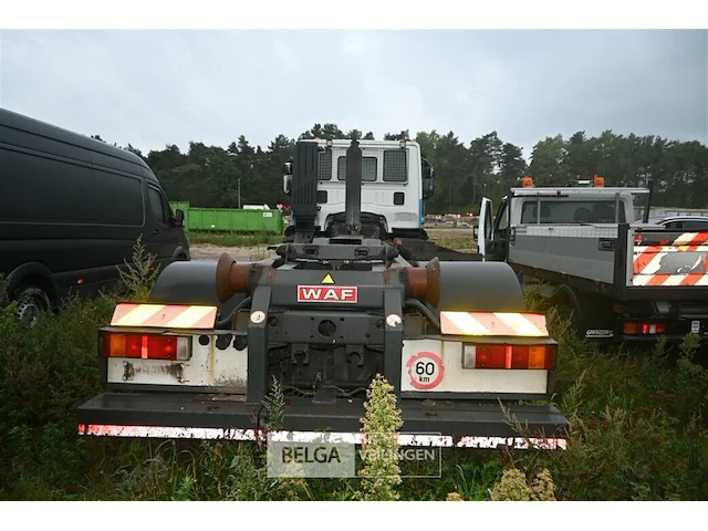 Vrachtwagen iveco stralis - afbeelding 7 van  20