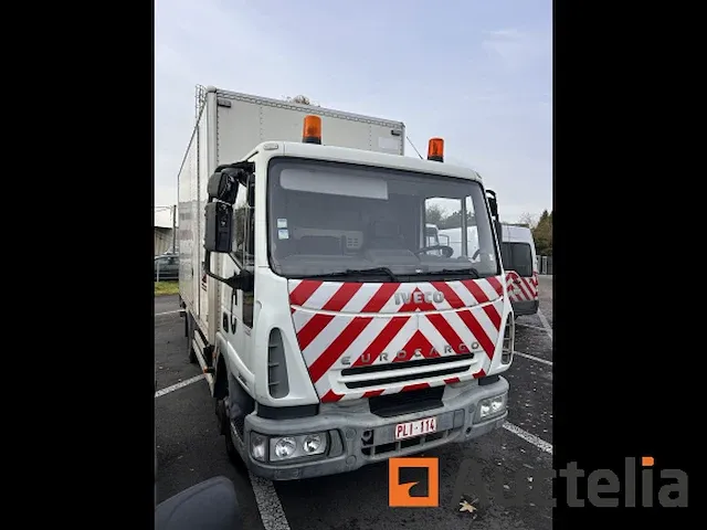 Vrachtwagen iveco - afbeelding 3 van  35
