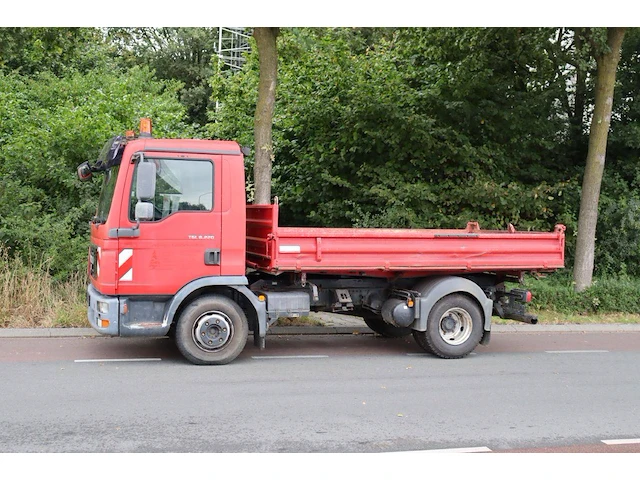 Vrachtwagen kipper man tgl02 diesel 162kw 2009 - afbeelding 1 van  1