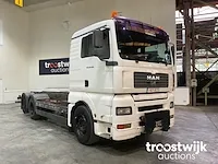 Vrachtwagen kipper - afbeelding 14 van  20