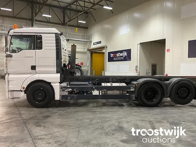 Vrachtwagen kipper - afbeelding 19 van  20
